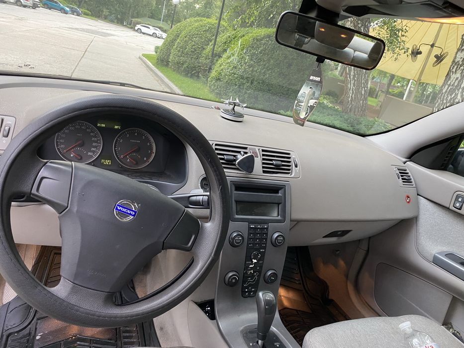 Volvo s40 2006року