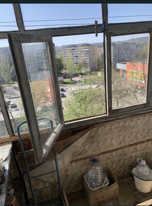 Кривой рог.5-й заречный 3-х комнатная. Кривий рiг