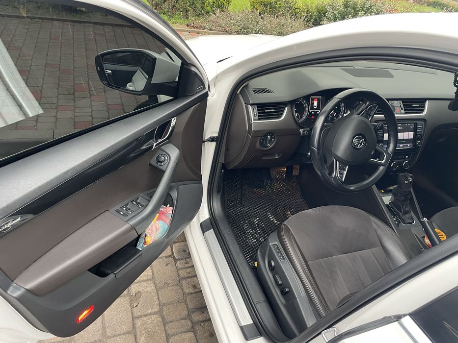 Laurin, 2.0tdi, 6 dsg.  4x4