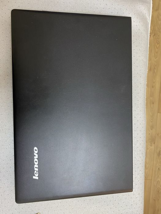 Lenovo G700 i5-3230M, GeForce GT720M 2GB, 1T , 4GB ram