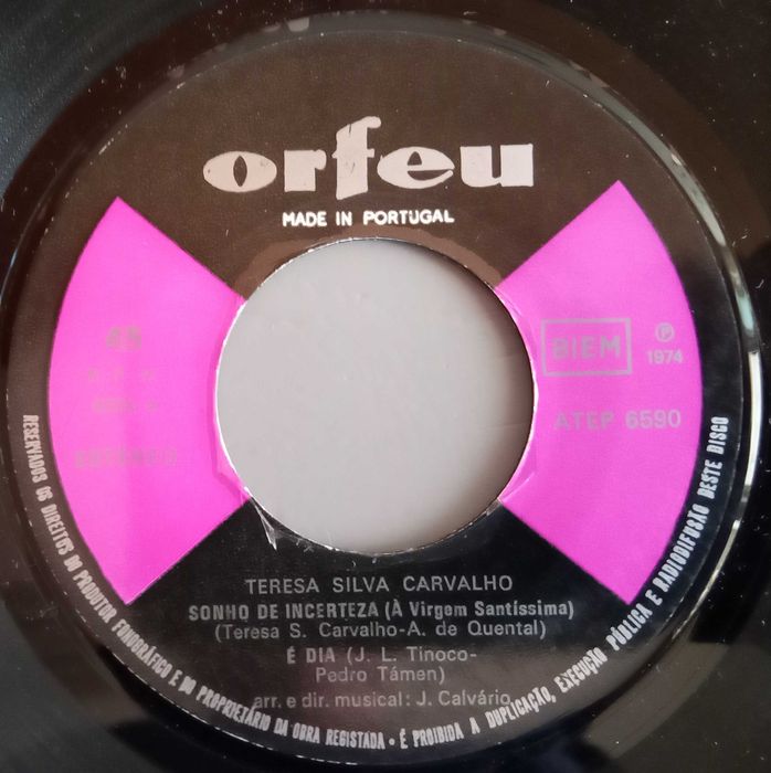 Teresa Silva Carvalho	- - - - -	Sonho de Incerteza	- - - - -	EP