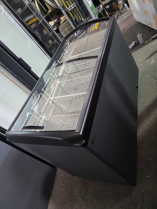 Морозильні ларі камери Юка Угур до 1000л Антрацит.Оплата частинами!