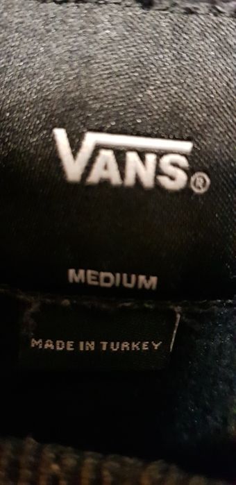 Bluza Vans medium szara
Stan idealny.
Dlugosc 7