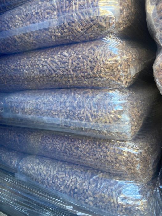 Паливні пілети гранула сосна 6 мм опт є постійна наявність