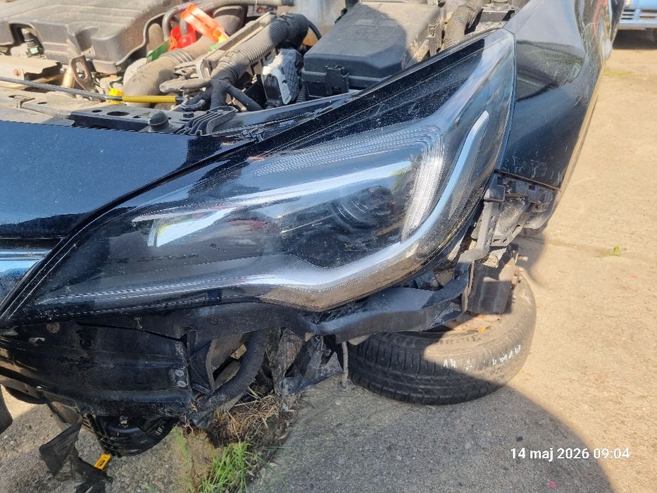 Lampa lewa przód Astra K 2016r Europa zwykła soczewka