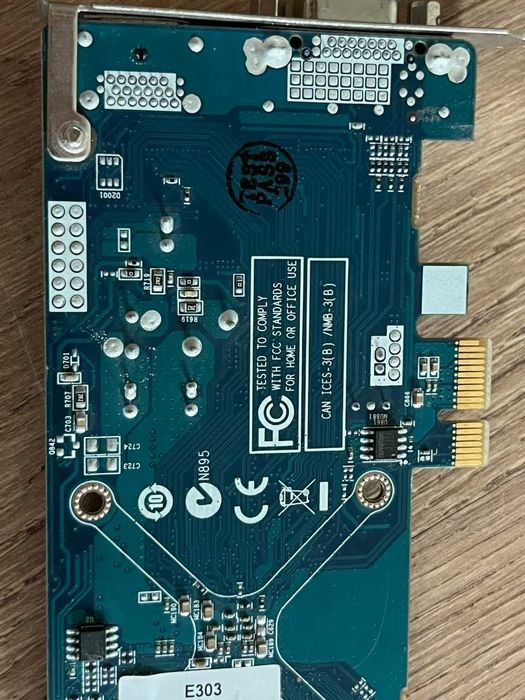 AMD Radeon R5 235 1GB DDR3