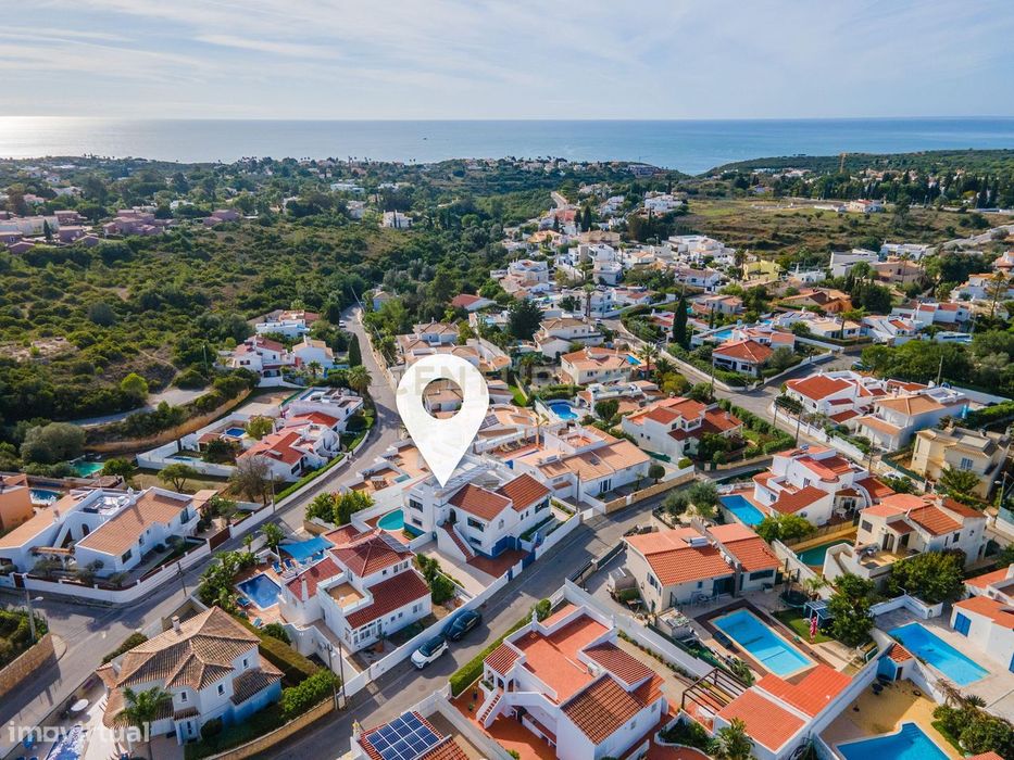 Excelente Moradia com Vista Mar na Urbanização das Sesmarias, Carvoeir