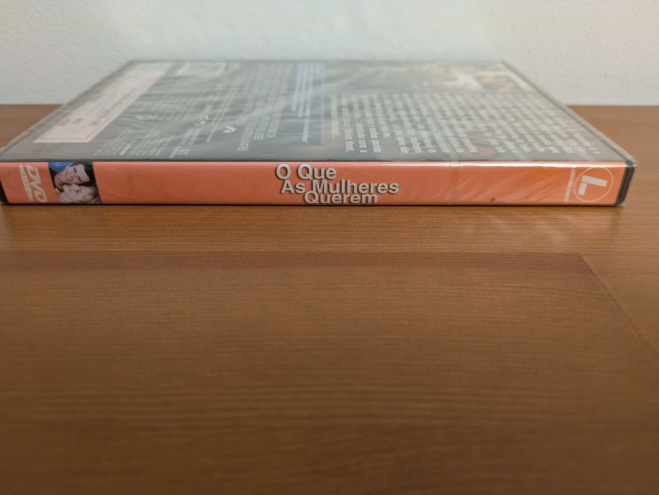 DVD NOVO e SELADO " O Que as Mulheres querem " 2000