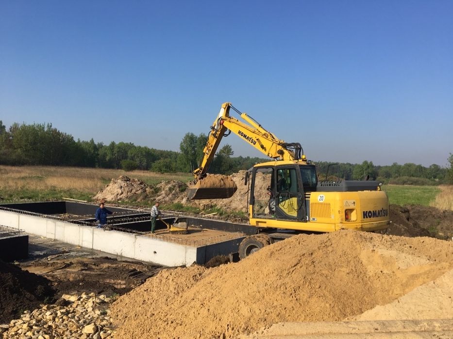 Usługi sprzętowe wynajem - koparka , koparko-ładowarka mini koparka