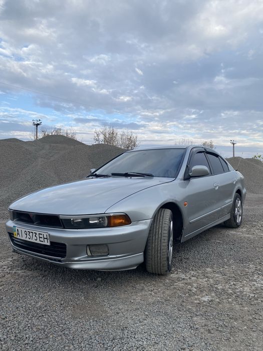 Продаж авто mitsubishi galand 8