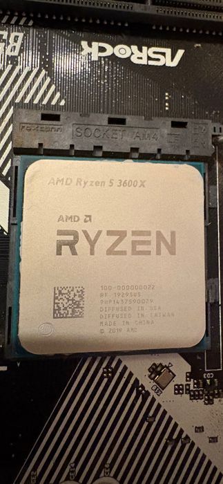 Processador AMD Ryzen 5 3600X (Socket AM4 - Hexa-Core - 3.8 GHz)