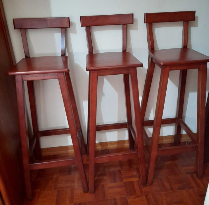 Cadeiras altas de bar