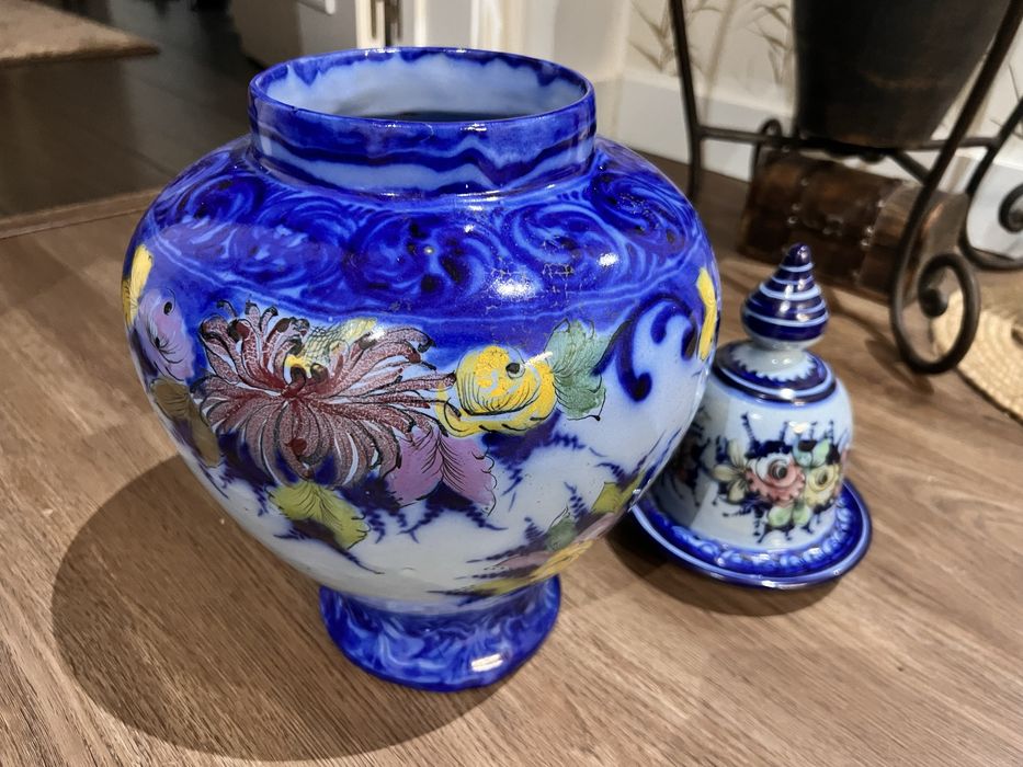 Lindo vaso Alcobaça pintado a mão.Grande.