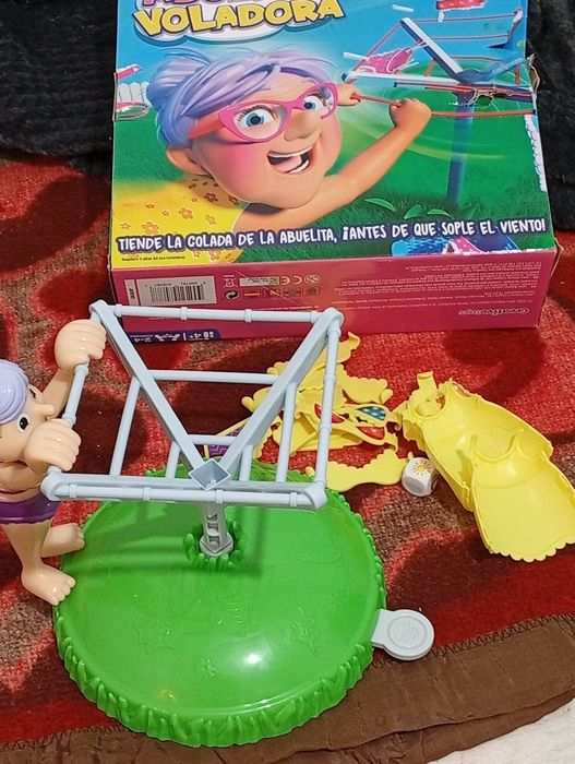 Avozinha Voadora jogo divertido e completo