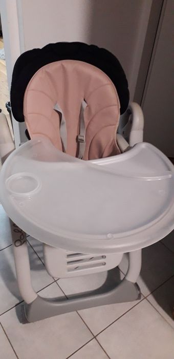 Krzeselko do karmienia