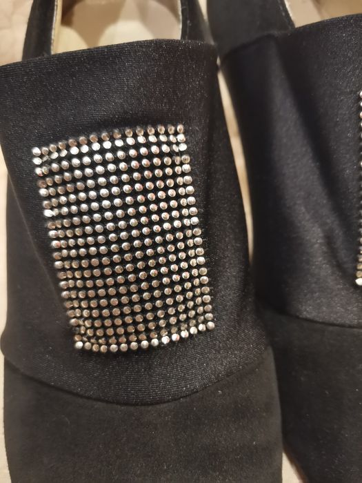 Mano by Olympic Made in Italy rozm 38 czarne botki, czółenka, obcas