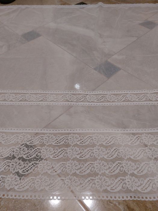 Тюль.            .