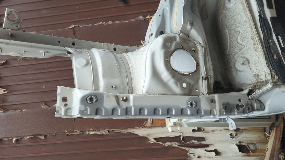 Чверть передня ліва для Infiniti QX30 2017-2023