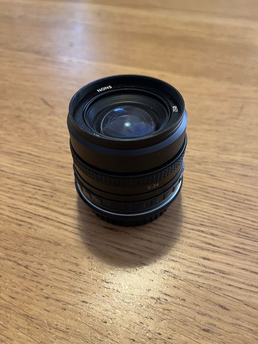 Nons SL660 (instax), mocowanie EF, obiektywy 50/1.8 oraz 35/2.4