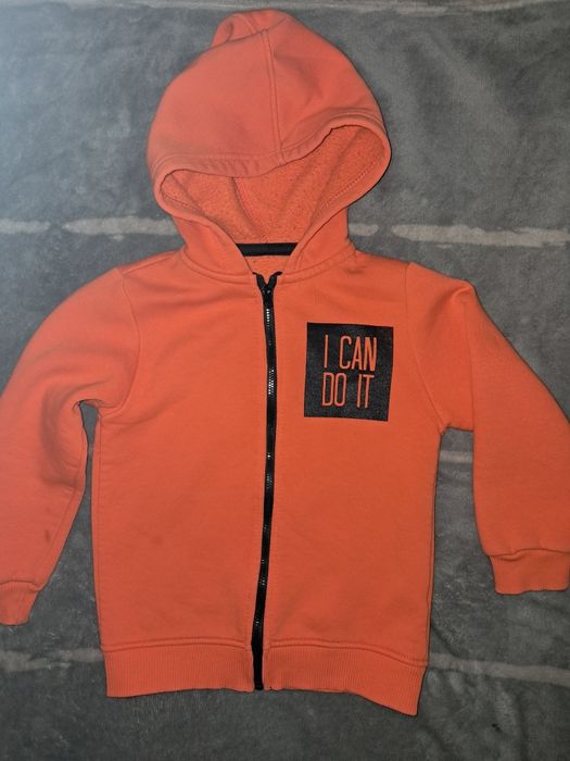 Теплий спортивний костюм!