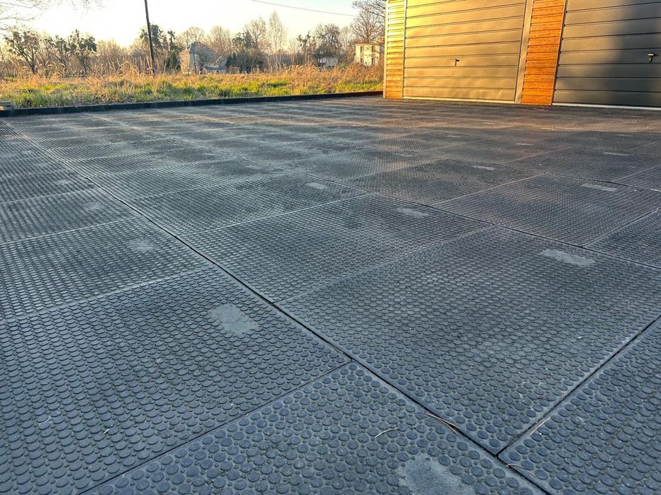 Maty sajenne , droga tymczasowa, płyta eventowa, podłoga przemysłowa