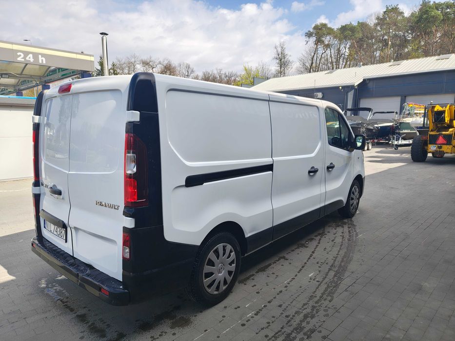 Renault Trafic mały przebieg