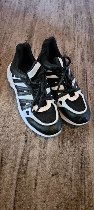 Buty sportowe adidasy r 38