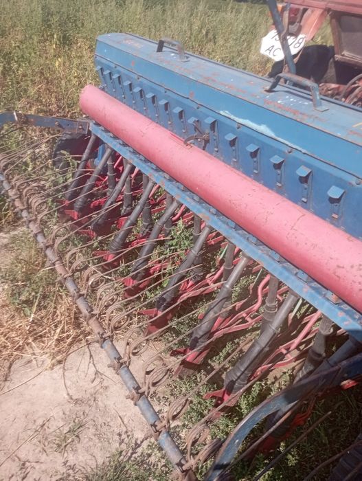 Сівалка "ісаріа"