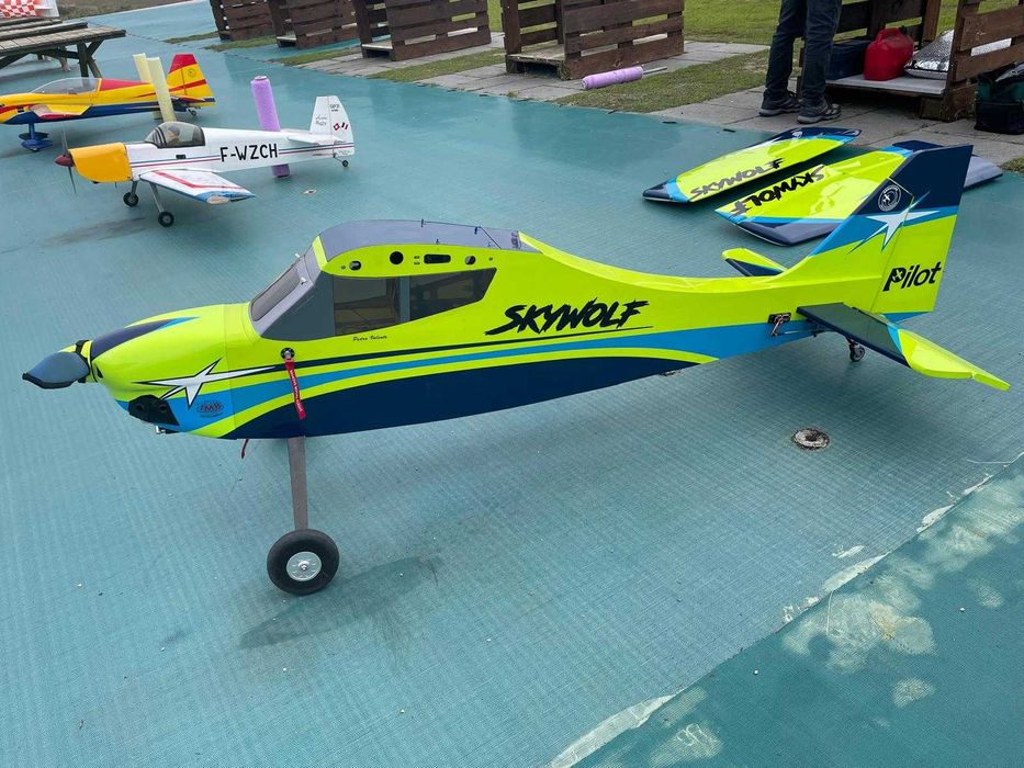 pilot rc skywolf 88"