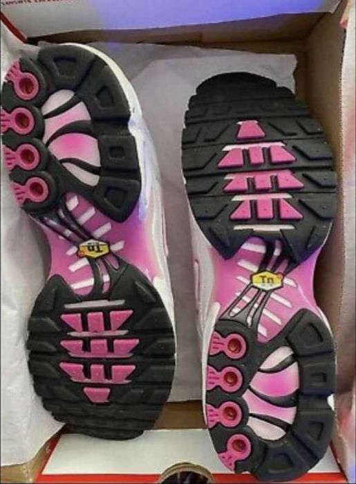 Nike Air Max Plus