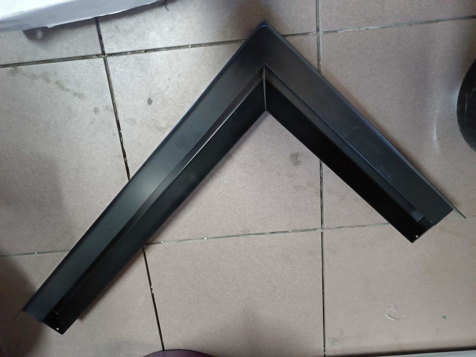 Kratka wentylacyjna kominkowa LUFT narożny prawy 40x60x6 czarna Slim