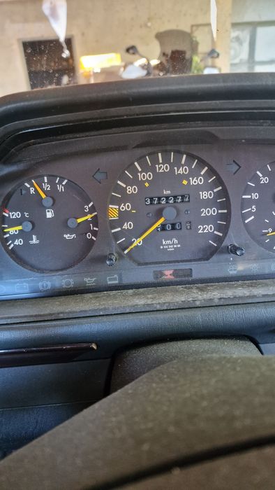 Mercedes W124 300 TD