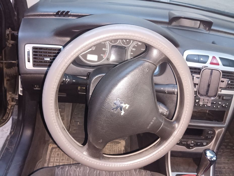 Авто Pegout 307,у гарному стані