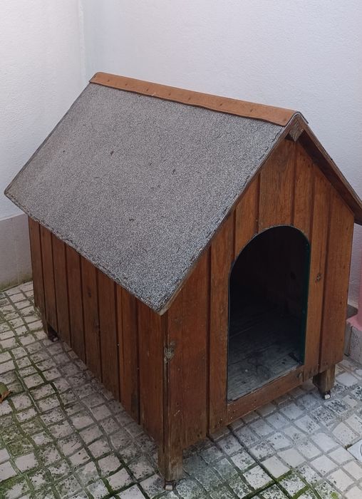 Casota de cão -madeira