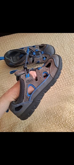 Босоніжки Clarks p. 35 ( 23 см)