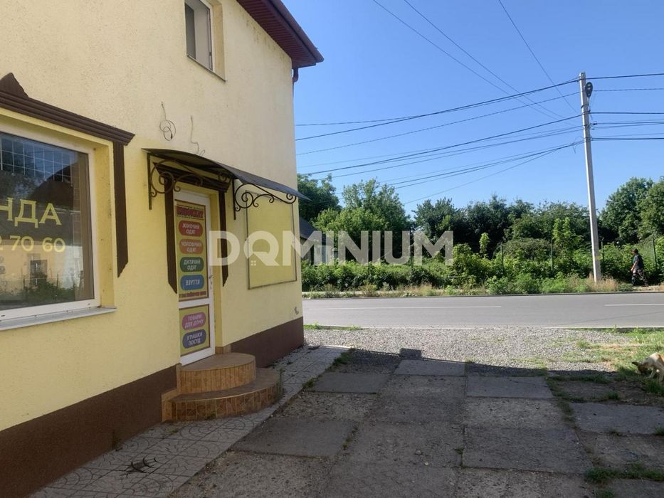 Продається з бізнесом під оренду м. Виноградів, вул. Миру,