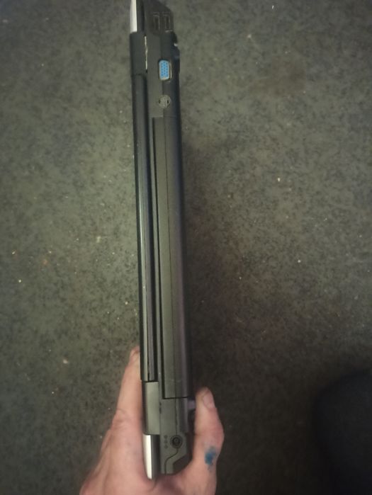 Ноутбук Samsung NP-R55  2/240gb Win7  лицензия.