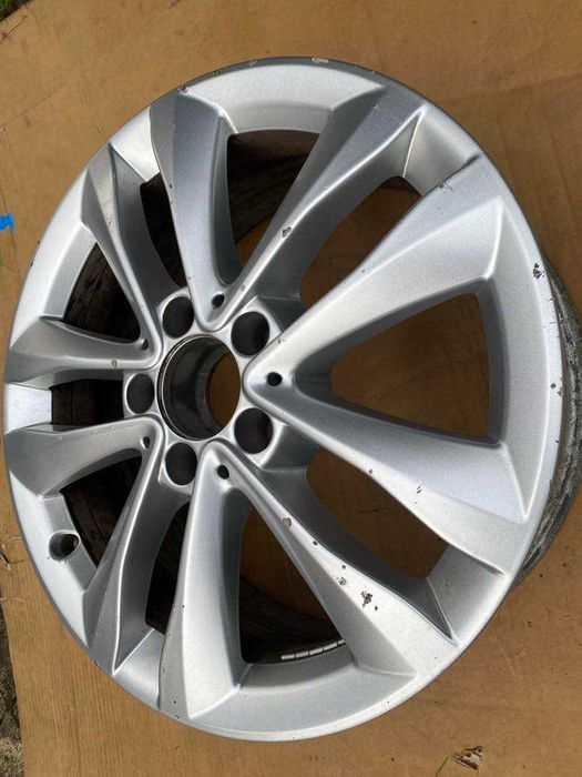 Mercedes C-Klasa A205 Pojedyncza Felga 17