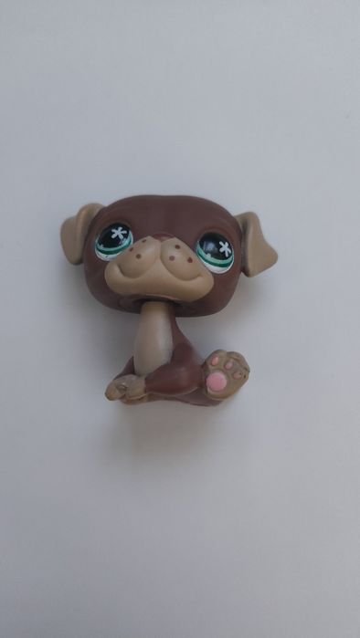 Piesek mops Littlest Pet Shop LPS