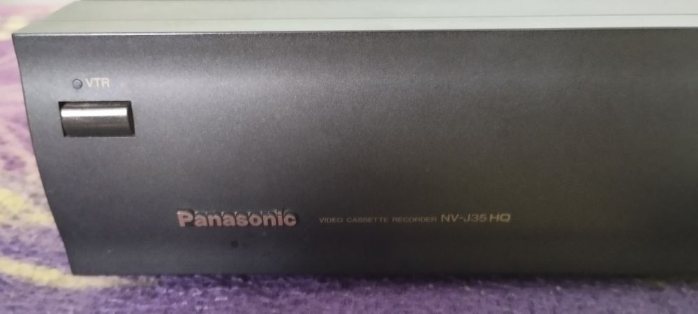 Magnetowid Panasonic 4 głowicowy NVJ 35 HQ nie świeci