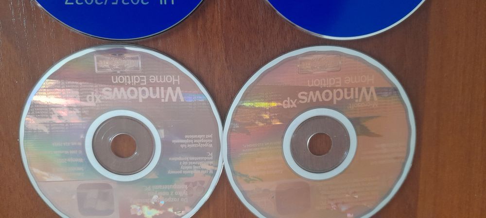 Oryginalny Microsoft Windows XP Home Edition OEM stan kolekcjonerski sealed