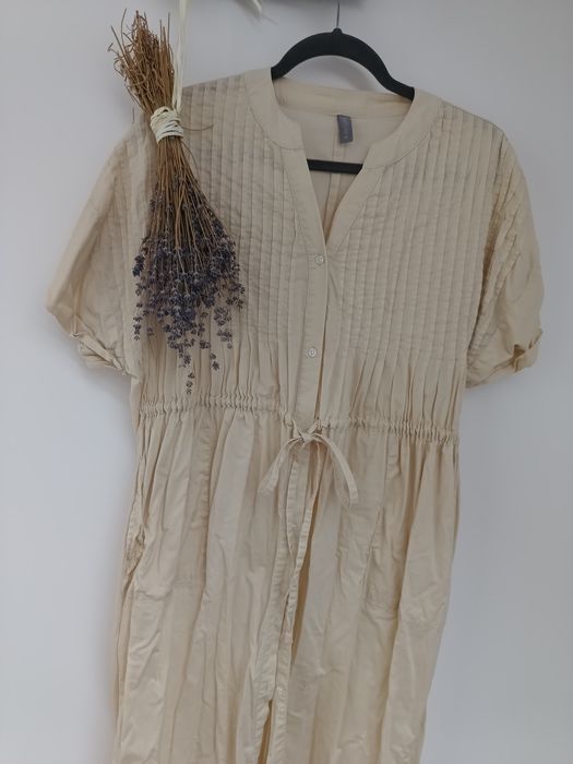 Beżowa oversize sukienka koszulowa Culture M
