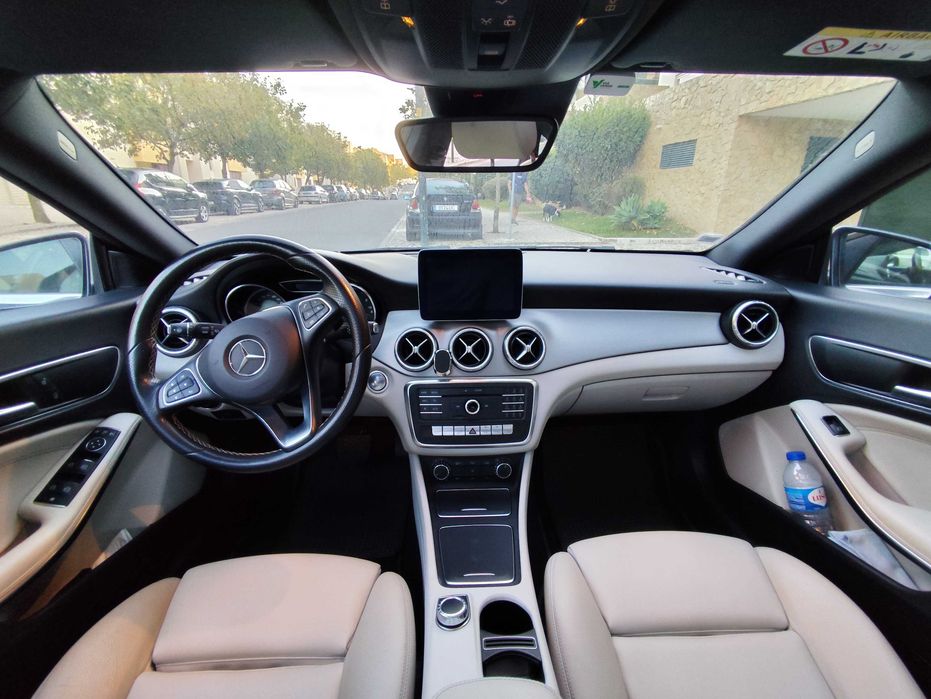 Mercedes-Benz CLA 220d shooting brake