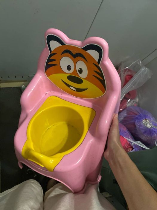 Отдам детский горшок