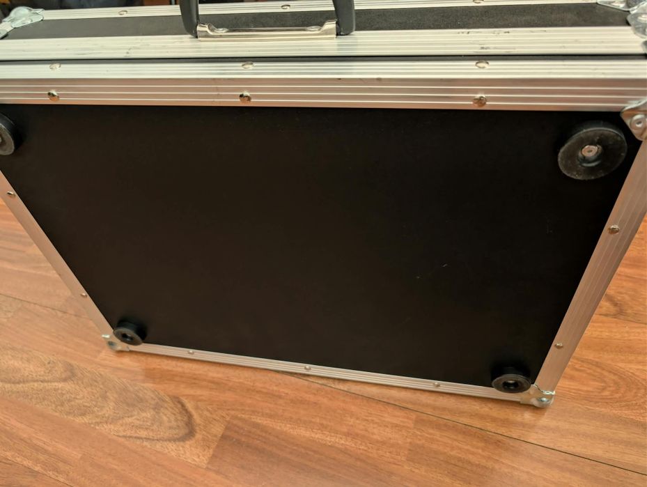 Line 6 Helix Stadium XL + Case Thomann
