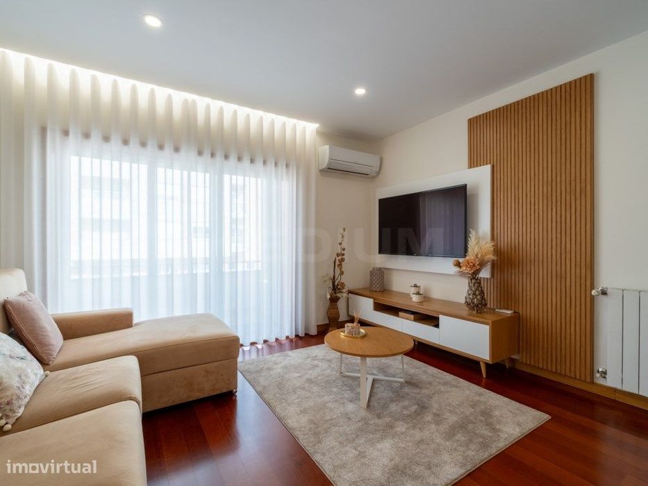 Apartamento T1+1 em Alfena