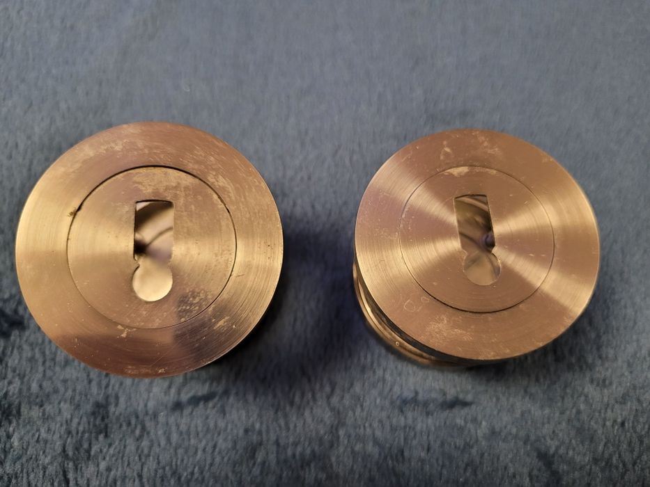 Szyld okrągły, rozeta satyna 2 kpl