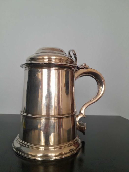 Srebrny kufel  Jerzego II 1736 rok