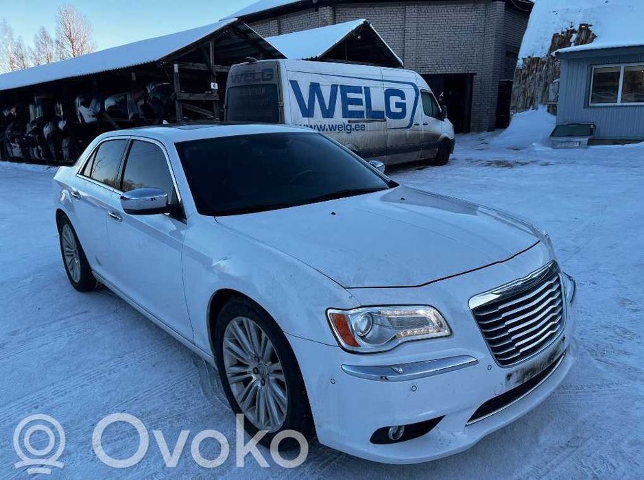 Бампер Chrysler 300 розборка шрот