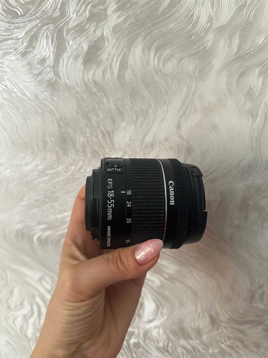 Canon EOS 250D+ обєктив